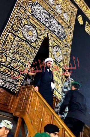 سامي المسعودي يظهر من داخل الكعبة المشرفة ويهدد بزوال حكم آل سعود 