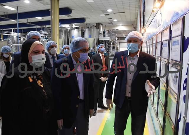 رئيس الوزراء يتفقد مصنع " يونيلفر" باكتوبر