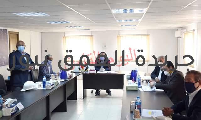 رئيس الوزراء يتفقد محطة معالجة مياه الصرف الصحى بأبورواش بالجيزة
