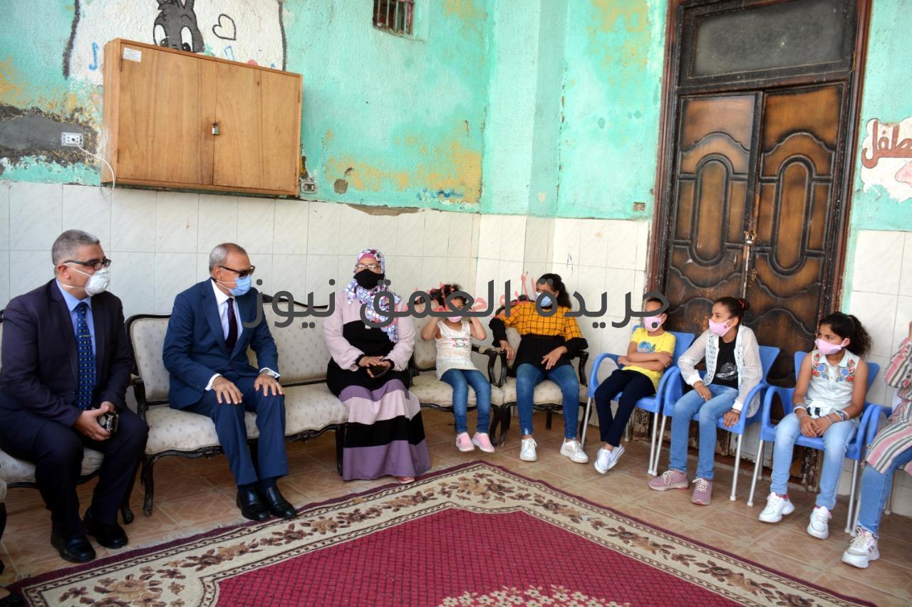 الهجان يشارك أيتام القليوبيه فرحة عيد الأضحى