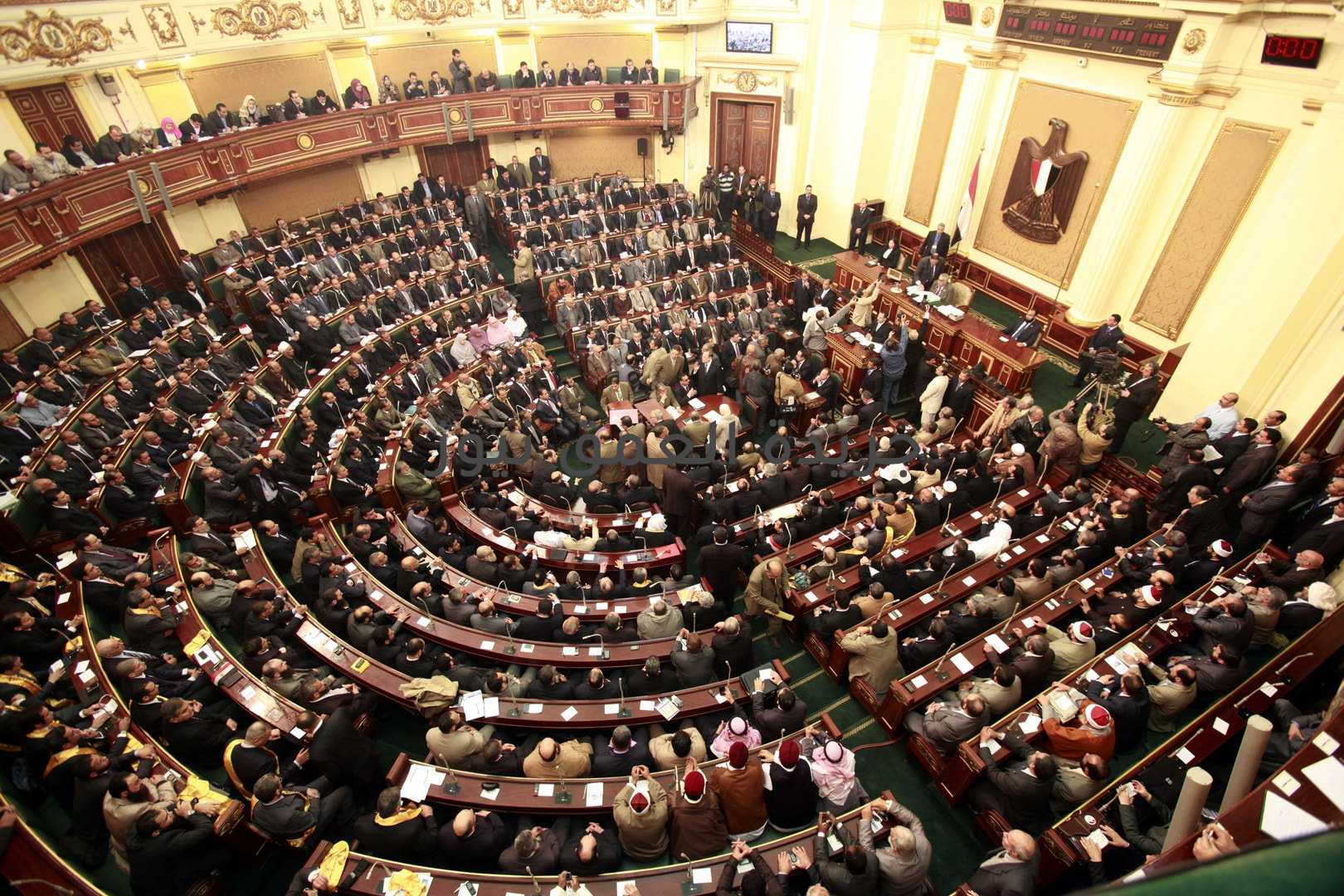 رئاسة الوزراء تسحب بعض مشاريع القوانين:
