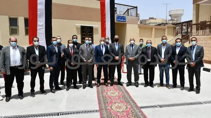 محافظ الفيوم ورئيس "تنمية الصعيد" يفتتحان أول مجمع مواقف سيارات نموذجي بالمحافظة