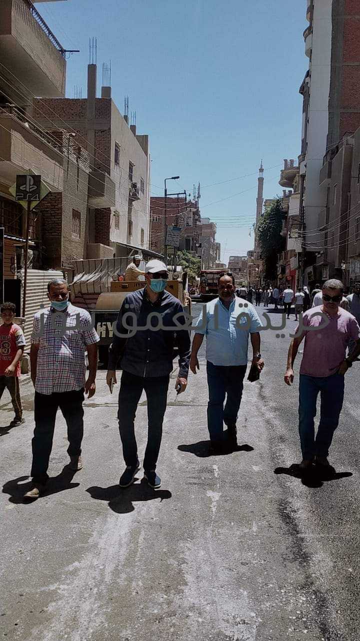 مسعود: بعد طول إنتظار لسنوات.. النيابه الإدارية بأبشواي بقرار من الأنصاري كتبت/ فاطمه رمضان وافق الدكتور أحمد الأنصاري محافظ الفيوم على تخصيص مقر للنيابه الادارية بابشواي بالادارة الزراعية. تخفيفا على الموظفين والجهات لمركز ابشواي والمراكز المجاوره يوسف الصديق والشواشنة. وصرح الأستاذ مراد مسعود رئيس المركز أن القرار جاء بالتنسيق مع هيئة النيابة الاداريه والزراعة بناء على مذكرة السيد رئيس المركز لحاجة المركز إليها وإضافة لمركز ومدينة ابشواي للتخفيف من أعباء السفر للفيوم من قبل الأهالي والموظفين.