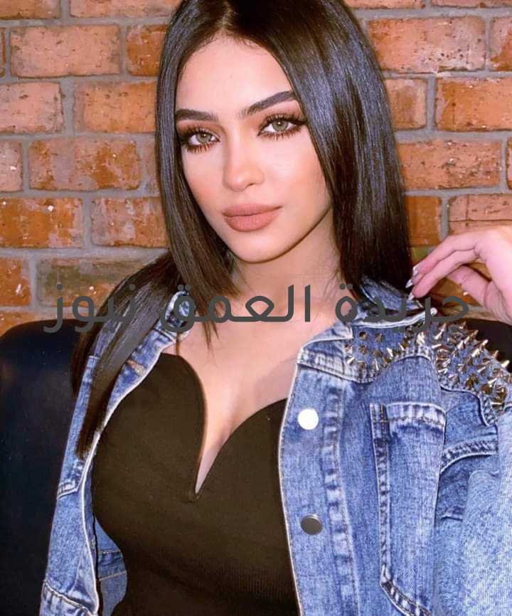 آية قاسم تخوض تجربة التمثيل بفيلم" العلمين " كتب/ محمد الحاوى تشارك الفنانة الشابة اية قاسم وملكة جمال مصر لعام ٢٠٢٠، إلى أحداث فيلم «العلمين» وأضافت اية قاسم عن بالغ سعادتها لخوضها تجربة التمثيل بشكل احترافي ورسمي، والذى سيكون بمثابة الوصول إلى طريق النجومية خصوصا أنه يضم نخبة كبيرة من نجوم وكبار الفنانين. فيلم "العلمين" من المقرر عرضه قريبا، وتعد البطولة المطلقة الأولي للفنانة ريم البارودي، ويشاركها الفنان خالد سليم، أحمد كرارة، محمد مهران، محمود حجازي، العمل من تأليف محمود وهبة، وإخراج محمد جمال الحديني.