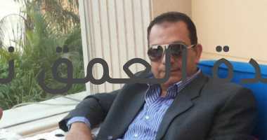 اللواء محسن شعبان.. نموذج مشرف متوج بوسام الجمهورية كتب/ محمد صوابى تعرف على مدير أمن القليوبية الجديد من خلال السيرة الذاتية، اللواء محسن شعبان مساعد لوزير الداخلية و مدير أمن القليوبية، خلفا للواء فخر الدين العربى مدير أمن القليوبية السابق. حيث عمل اللواء محسن شعبان مساعداً لمدير أمن الشرقية لفرقة الشرق، قبل تصعيده نائباً لمدير أمن الشرقية. والجدير بالذكر أنه حصل اللواء محسن شعبان مدير أمن القليوبية الجديد علي وسام الجمهورية من الطبقة الأولى من رئيس الجمهورية بمناسبة عيد الشرطة تكريما لجهودة خلال الفترة الماضية. وصدرت حركة تنقلات الشرطة السنوية، بوزارة الداخلية و ذلك تحت إشراف اللواء محمد توفيق وزير الداخلية حيث شملت عددًا من مدراء الأمن ومديري الإدارات والقطاعات المختلفة، راعت الأقدميات والكفاءة، فى إطار تطوير آليات العمل الشرطى لمواجهة التحديات الأمنية الراهنة وكافة صور وأشكال الجريمة.. فقد جاءت حركة ترقيات وتنقلات ضباط الشرطة لعام 2021 مواكبة لسياسة وتوجهات الدولة فى تصعيد العناصر الشابة للإستفادة بها فى كافة مجالات العمل الأمنى من خلال التوسع فى حركة ترقيات الرتب العليا والوسطى لإعداد جيل جديد من القيادات الشابة كنواة للقيادة الشرطية المستقبلية.