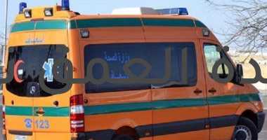 إصابة فتاة صدمتها سيارة أثناء عبورها طريق جسر السويس