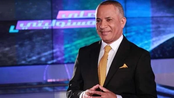 أحمد موسى يتصدر تويتر بـ 7 هاشتاجات.. ومغردون: رقم مشاهدة تاريخي
