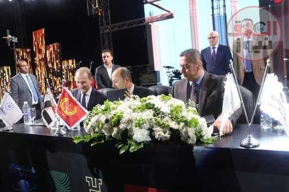 محافظ بورسعيد يشهد توقيع بروتوكول الحمزاوي - كارفور بمنتجع جرين وايفز ببورسعيد