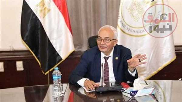 التعليم تتلقى شكاوى من أولياء أمور باصابه ابنائهم بالفيروس المخلوي(العمق نيوز)