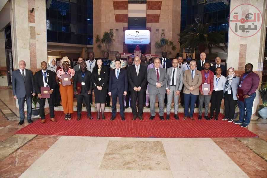 رئيس الهيئة العربية للتصنيع يشهد حفل تخرج البرنامج التدريبي ( العمق نيوز)