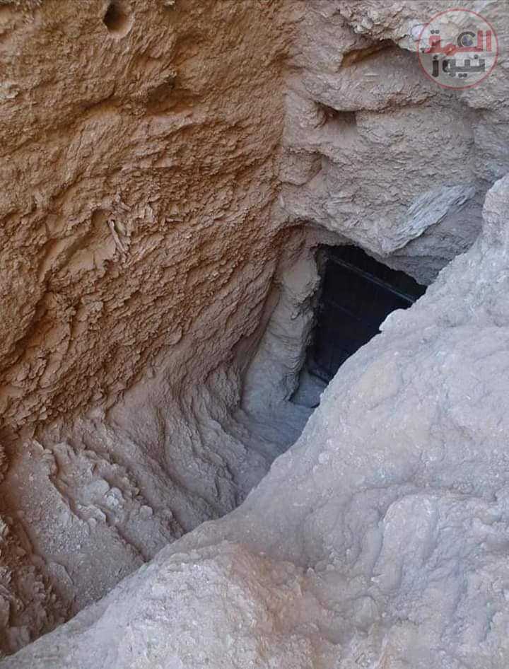 - الكشف عن مقبرة ملكية بمنطقة الوديان بالأقصر. متابعة/مرفت عبدالقادر احمد
