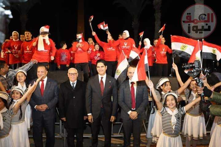 " محافظ بورسعيد " يشهد احتفالية حزب الشعب الجمهوري بميدان الشهداء
