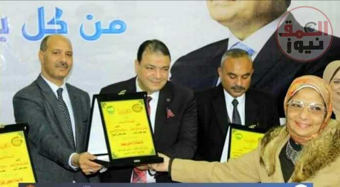 البديوى يشارك حفل تكريم اوائل الطلبة بمنطقة الجمرك التعليمية