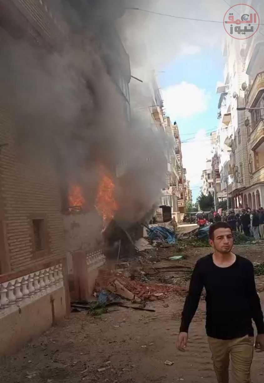 أصابه ضابط وأمين شرطة وشخص اخر أثناء السيطرة على حريق نشب بكافتيريا بمدينة جمصة