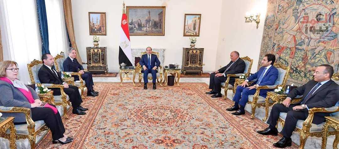 السيد الرئيس يستقبل وزير الخارجية الأمريكي