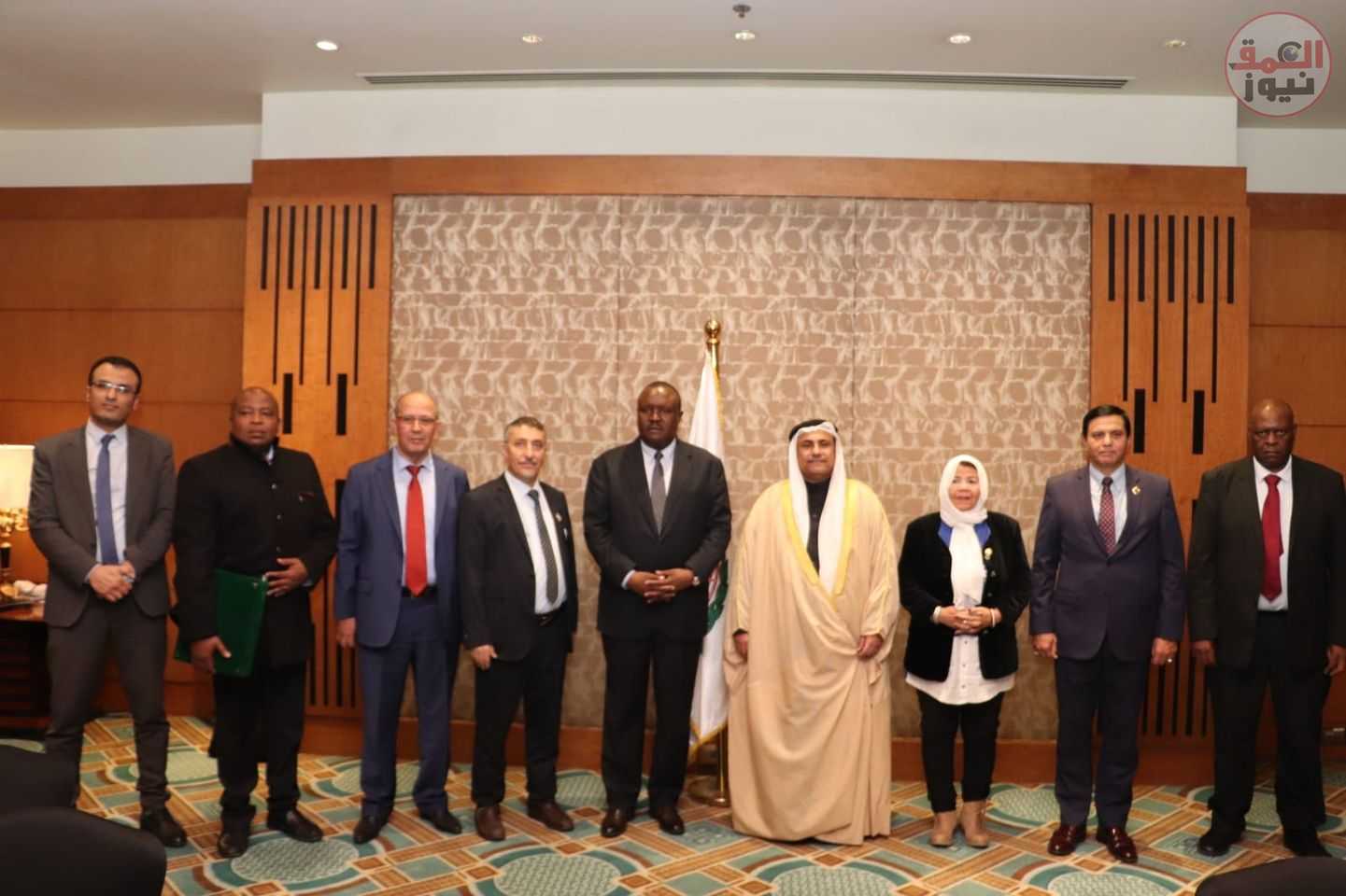 " العسومي" و"شارومبيرا" يتفقان على خريطة عمل برلمانية بين البرلمان العربي والبرلمان الأفريقي