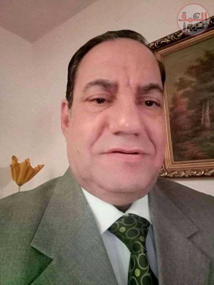 الشاعر.عباس محمود عامر