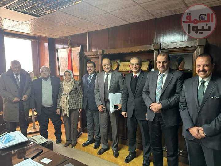 كتب المستشار هشام فؤاد على حسابة بالتواصل الاجتماعي بأسمى وبأسم جميع العاملين..