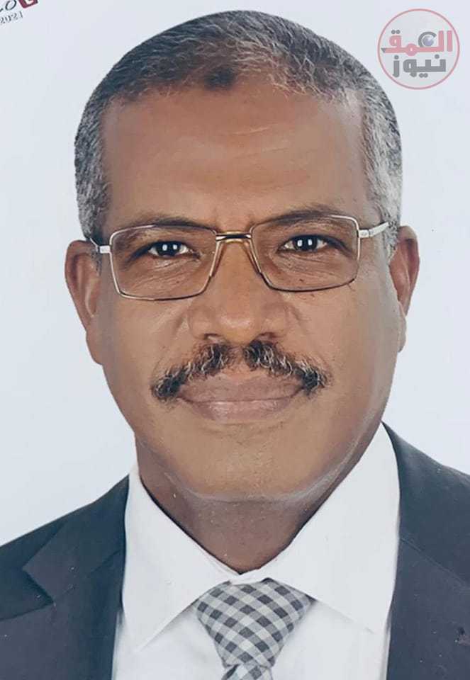 جامعة الوادي الجديد تهنئ الدكتور حسن عبداللطيف نائب رئيس الجامعة لحصوله على لقب الطبيب المثالي