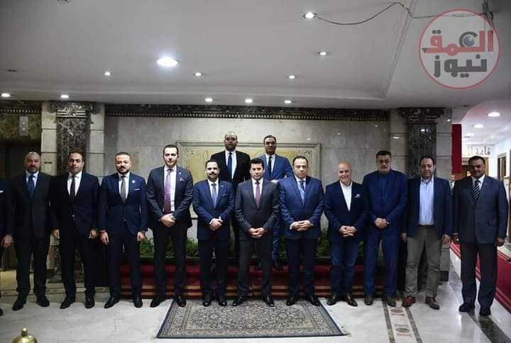 وزير الشباب والرياضة يُوقع بروتوكول تعاون مشترك مع حزب مستقبل وطن