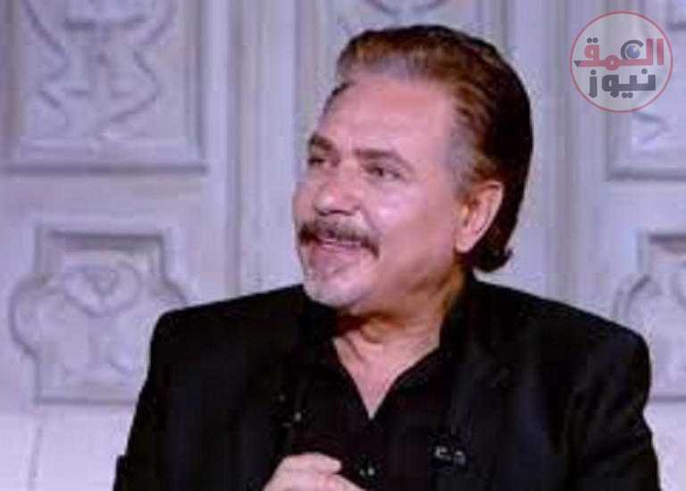 مدرسة بنات تتسبب في اعتزال محمد رياض لمهنة «معلم كيمياء»: «اترفدت عشان سني»