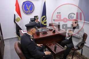 السيسي يتناول وجبة الإفطار بقسم شرطة أول مدينة نصر في زيارة مفاجئة