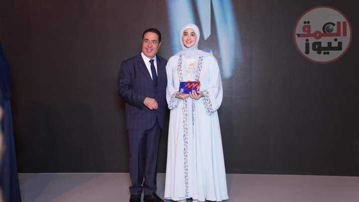 السفير فتحي عفانة يعرب عن سعادته لتخرج أبنتيه هبة و سارة ضمن برنامج وثبة