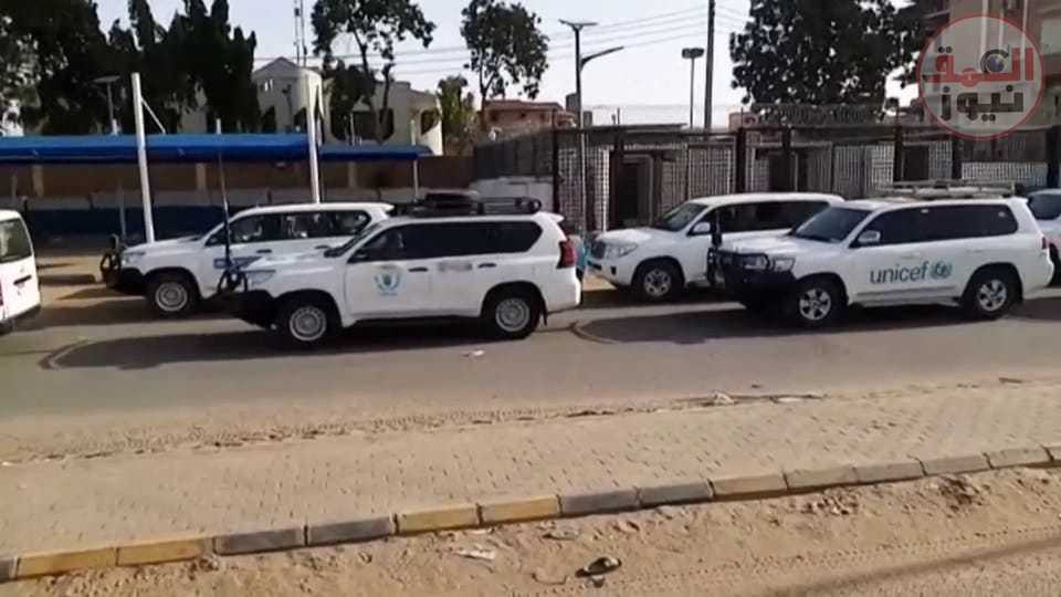 براً وبحراً وجواً.. أكثر من 25 بعثة أجنبية تغادر السودان