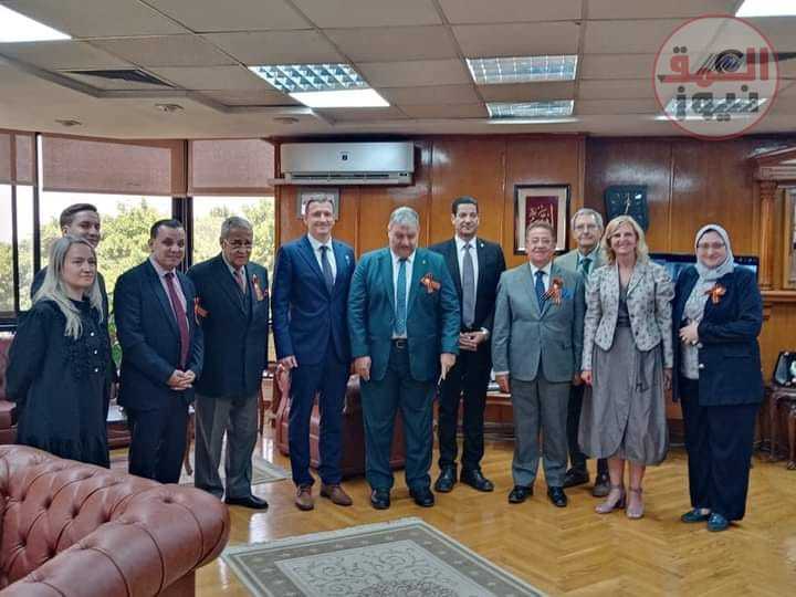 أكاديمية السادات تستقبل وفد من روسيا