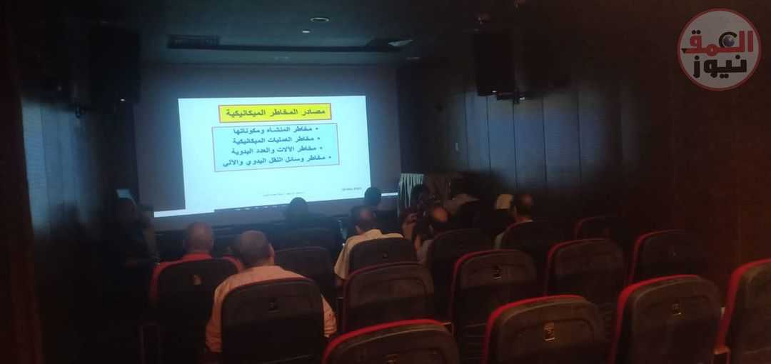 تسلط الضوء على المخاطر الميكانيكية والكهربائية