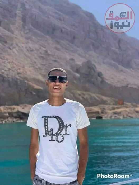 أنا شهيد منذ ولادتي