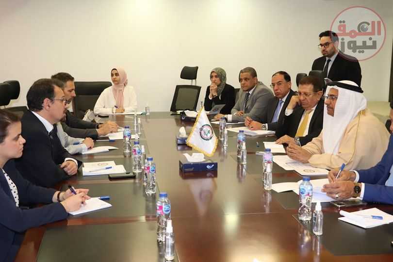 " البرلمان العربي " يستعرض قضايا الهجرة غير الشرعية واللجوء والجرائم عابرة الحدود