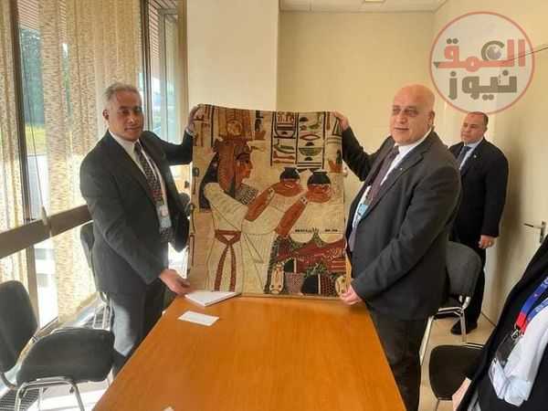 وزير العمل يلتقي بنظيره الفلسطيني