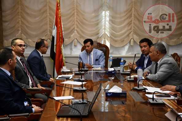 وزير الرياضة يبحث استعدادات الاتحاد الافريقي للرياضة الجامعية للمشاركة بدورة الالعاب العالمية للجامعات بالصين.