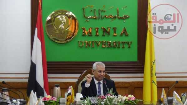 رئيس جامعة المنيا يدلى بعدة تصريحات صحفية عقب انعقاد مجلس الجامعة الشهرى