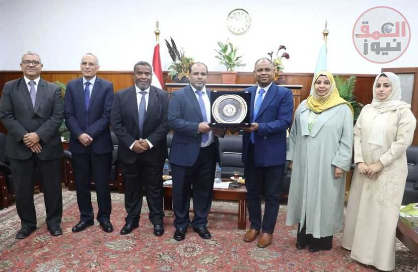 " المركز القومى للبحوث " يستقبل وفد جامعة التقنية والعلوم التطبيقية العُمانية