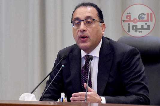 رئيس الوزراء يهنئ شيخ الأزهر بذكرى المولد النبوى الشريف