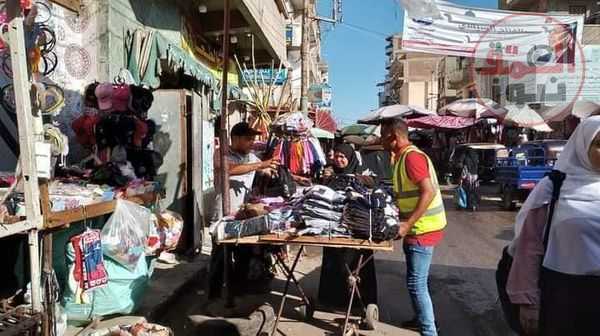 رفع 486 حالة إشغال طريق مخالف وتحرير 66 محضر خلال حملات مكبرة بالبحيرة
