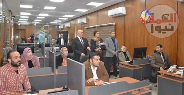نائب محافظ البحيرة والسكرتير العام يتفقدان الشبكة الوطنية للطوارئ والسلامة العامة بديوان عام المحافظة. عقد اجتماع تنسيقى عبر منظومة الفيديو كونفرانس لمتابعة التجهيزات النهائية للانتخابات الرئاسية.