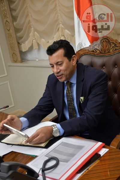 وزير الشباب والرياضة يطمئن هاتفيًا علي بعثة المنتخب الوطني للإسكواش المُشاركة في كأس العالم بنيوزيلندا