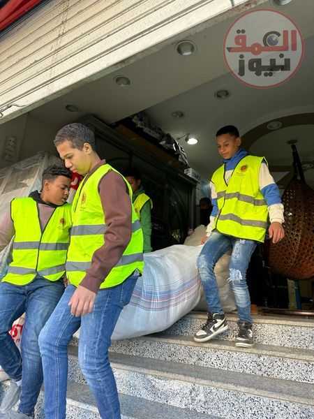 "الشعب الجمهورى" يدشن مبادرة "شتاء دافئ" لدعم الأسر الأولى بالرعاية فى قنا