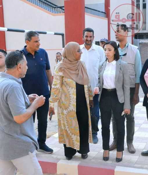 محافظ البحيرة تتفقد مدرسة البسلقون الإبتدائية وتوجه بسرعة إنهاء أعمال الصيانة بها قبل بدء العام الدراسي